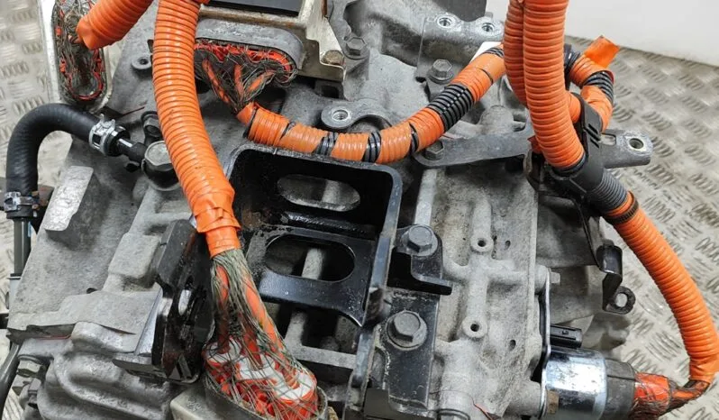 TOYOTA YARIS _P13_ gearbox 55 kW 2012 voll