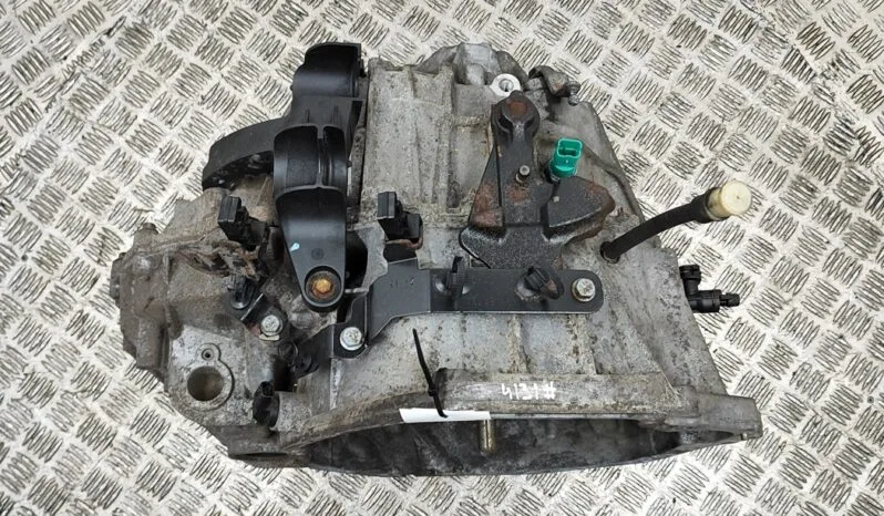 OPEL VIVARO Furgon gearbox 85 kW 2015 full