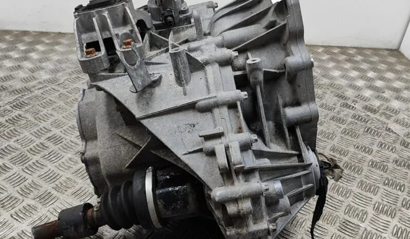 MINI COOPER R56 gearbox 82 kW 2011 lleno