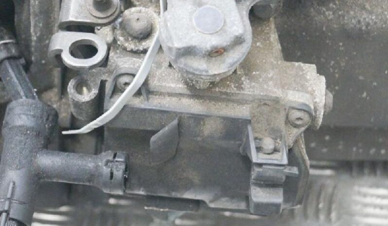 PEUGEOT 5008 gearbox 82 kW 2013 lleno